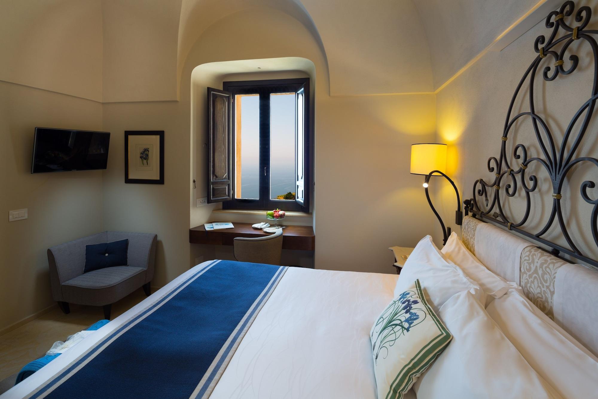 Monastero Santa Rosa Hotel & Spa Конка-дей-Марини Экстерьер фото