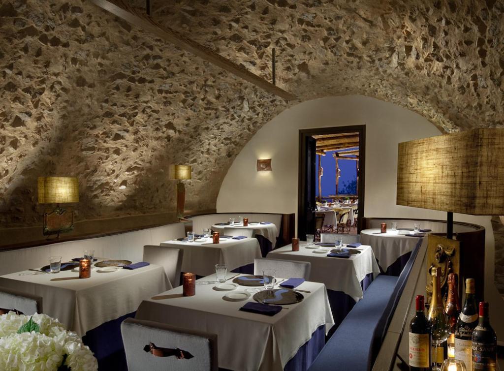 Monastero Santa Rosa Hotel & Spa Конка-дей-Марини Экстерьер фото
